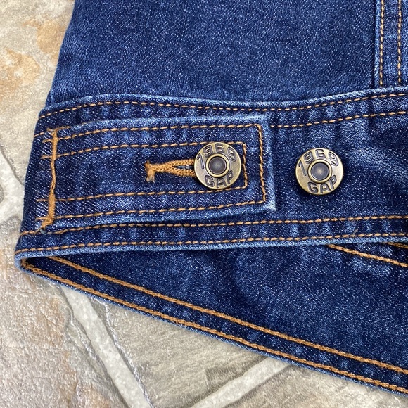 Gap Jean Jacket, Women’s Classic Fit XS, Dark Blue - Picture 6 of 13